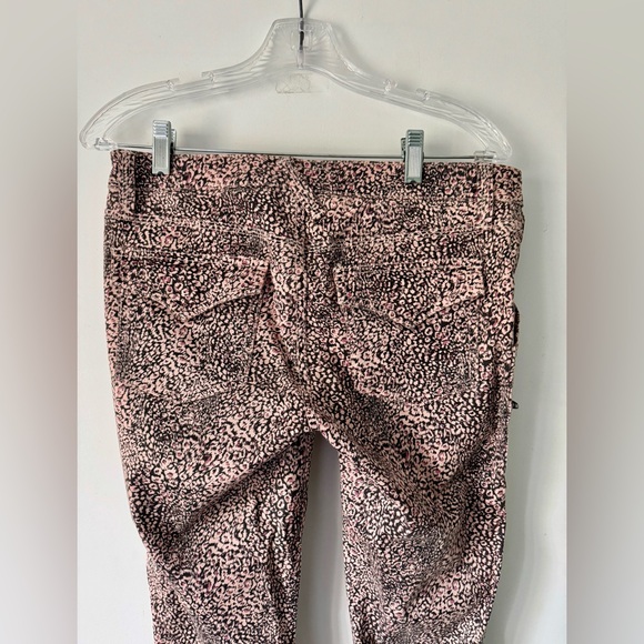 Joie Animal Print Cargo Moto Skinny Jeans Size 28 in Pink - Picture 5 of 7